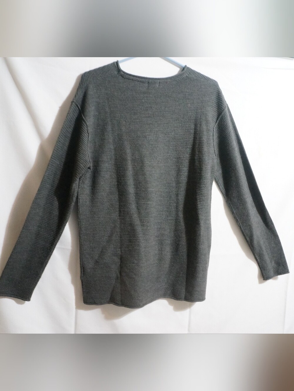 H&M men's crewneck long-sleeve knit sweater Dark Grey Size Small - Picture 5 of 9